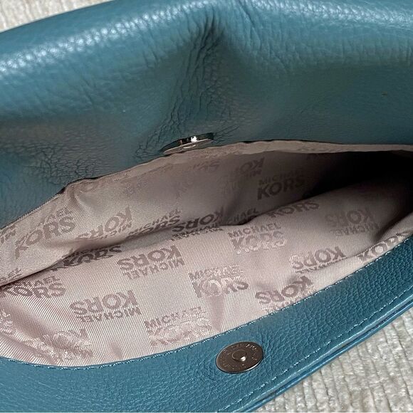 Michael Kors Chain Strap Shoulder Bag - Picture 12 of 15